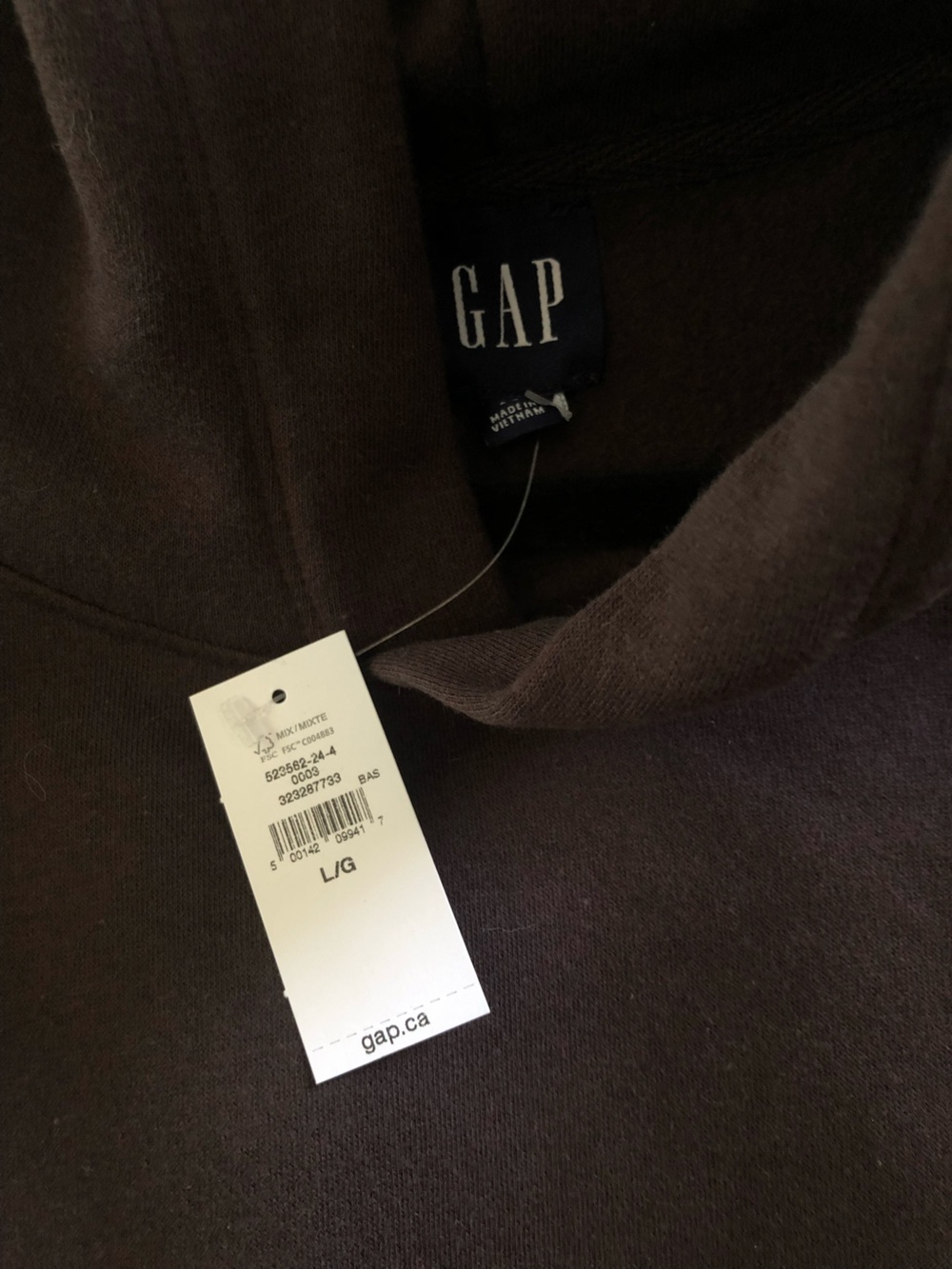 GAP Men's Dark Brown Crewneck Sweater